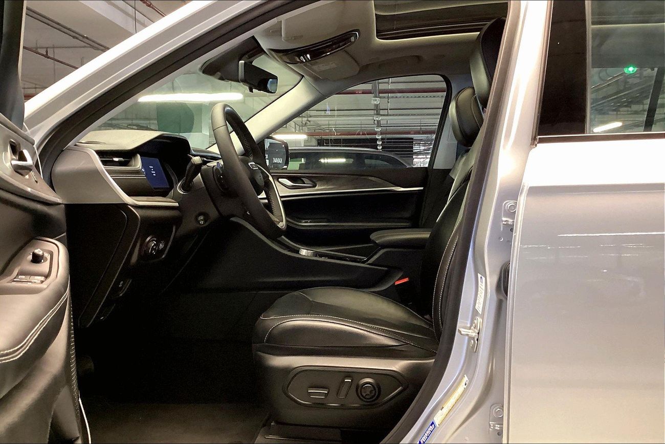 Jeep Cherokee Limited Plus | Guaranteed Warranty | 0 Down Payment