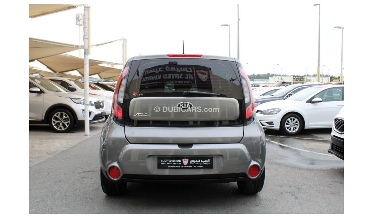 Kia Soul EX ACCIDENTS FREE - GCC - ENGINE 1600 CC - PERFECT CONDITION INSIDE OUT