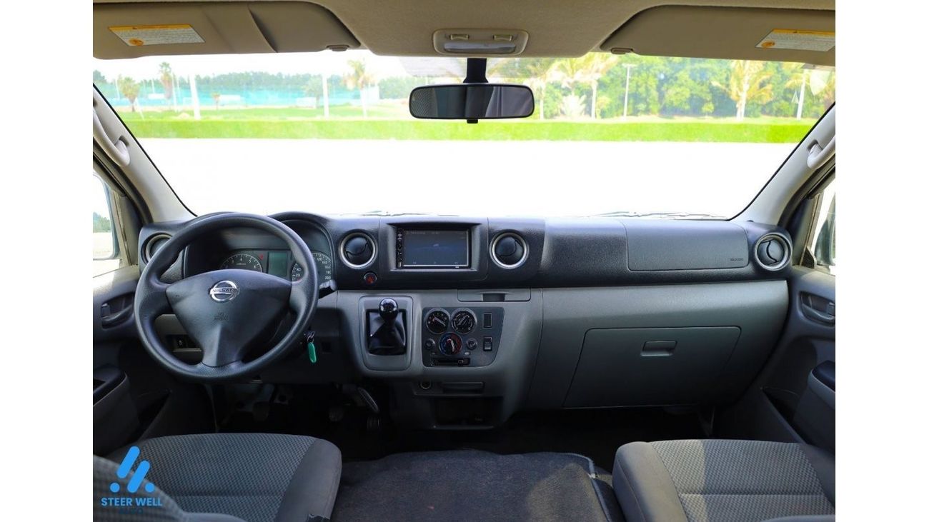 نيسان NV350 Urvan 2021 /13 High Back Executive Seats / 2.5 Petrol M/T / GCC / Like New Condition
