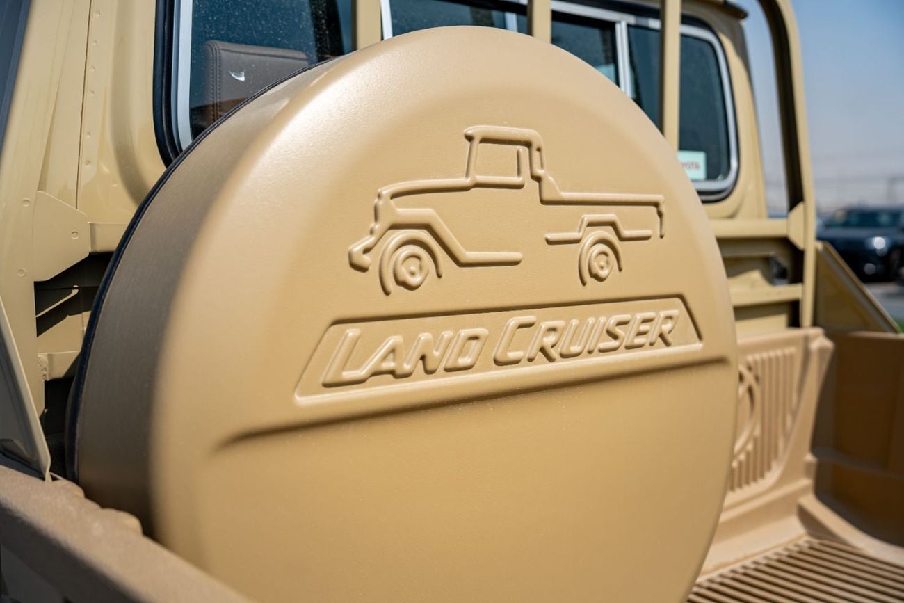 Toyota Land Cruiser Toyota Land Cruiser LC79  S-C (4.0L  Petrol  A-T M-2025