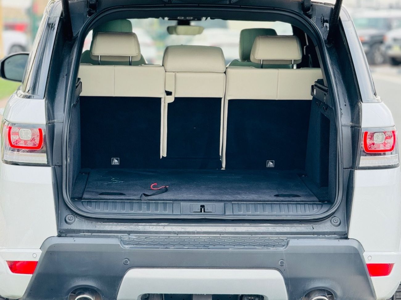 لاند روفر رينج روفر سبورت Range Rover sports Diesel RIGHT HAND DRIVE