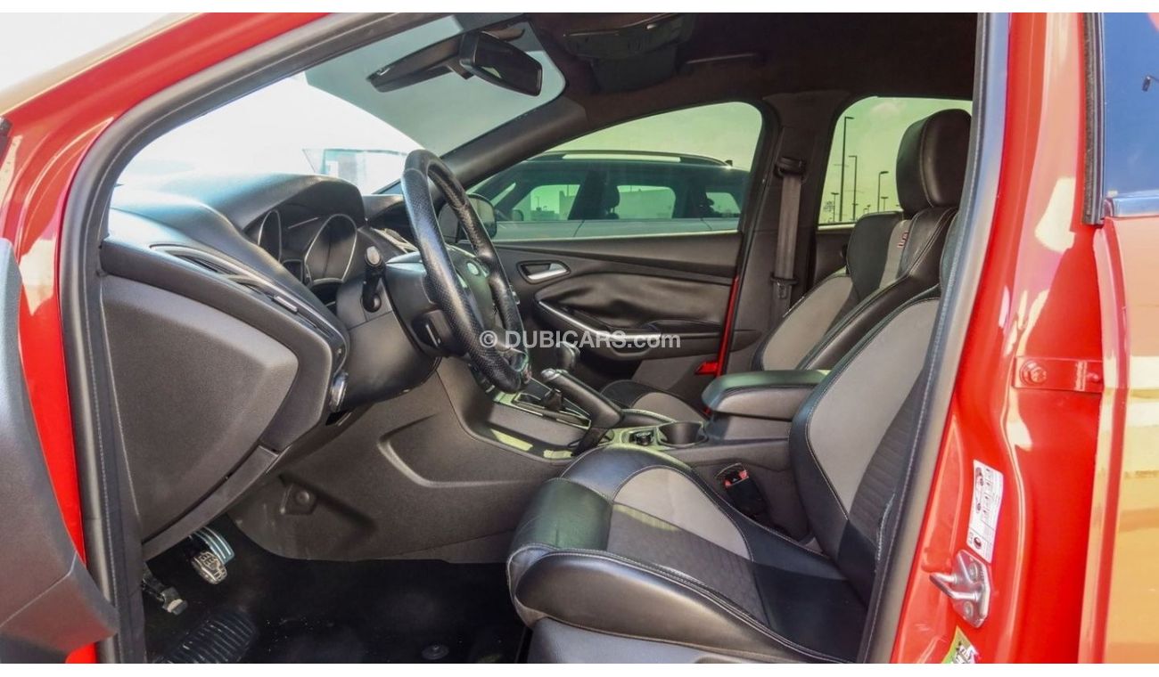 فورد فوكاس ST