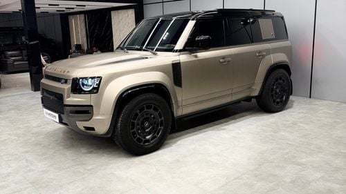 لاند روفر ديفندر 110 P635 OCTA V8