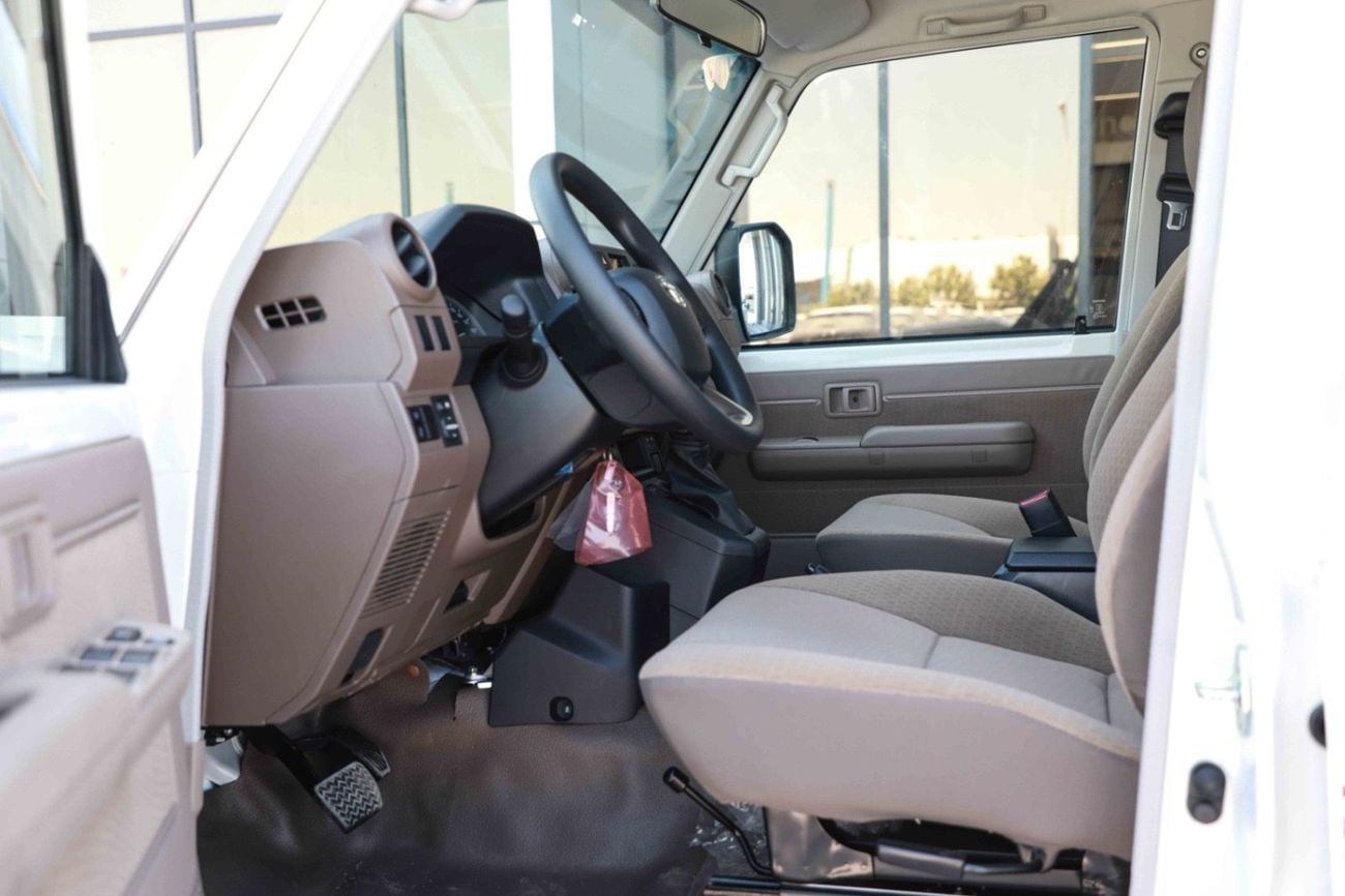 تويوتا لاند كروزر بيك آب TOYOTA LAND CRUISER PICK Up DC 2.8 DSL A/T 2026