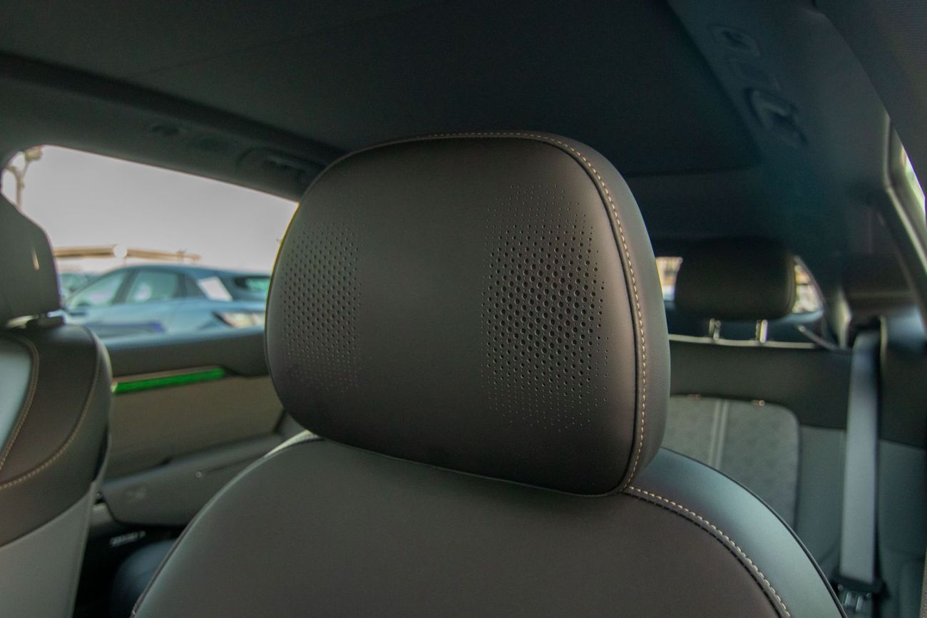 زيكر 7X 2026 ZEEKR 7X | PREMIUM | RWD | GCC | 615 KM | 416 HP | EXPORT ONLY