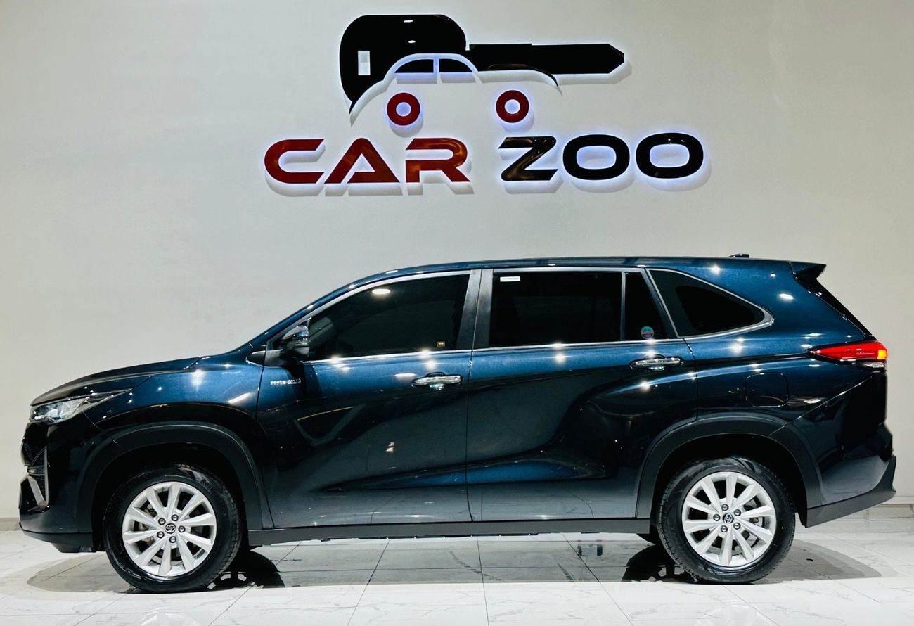 تويوتا إينوفا 2.0L HyCross 7S Hybrid