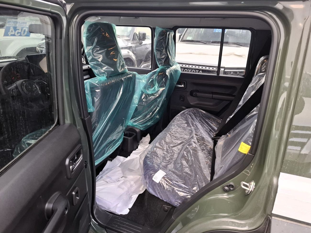 Suzuki Jimny Suzuki Jimny 1.5L 2025 Silver Petrol (Export Only)