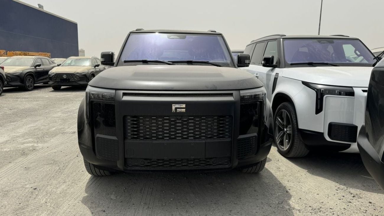 روكس 01 Polestones Rox Motor 01 Premium SUV  3-Row 6-Seater