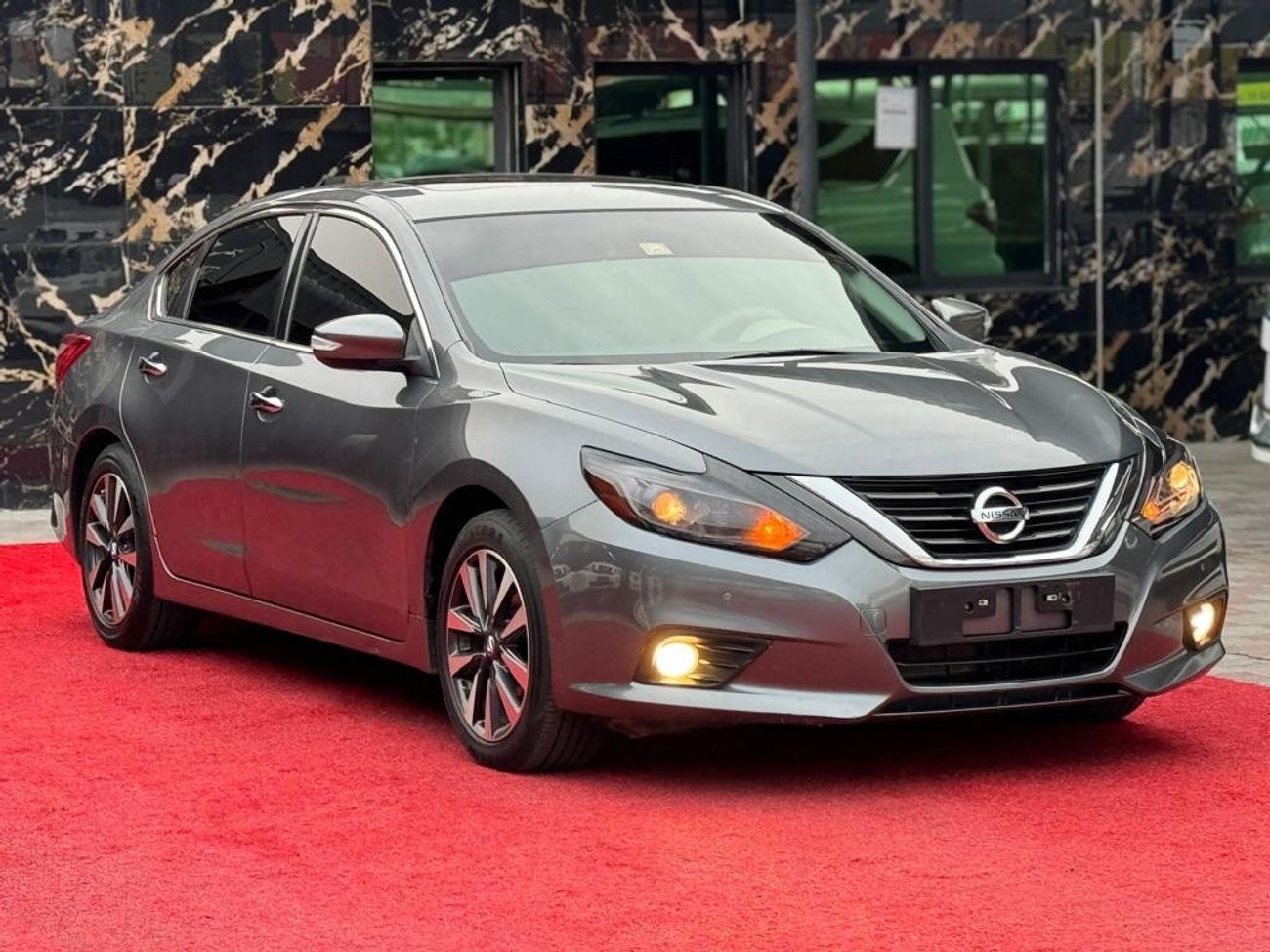 Nissan Altima SV