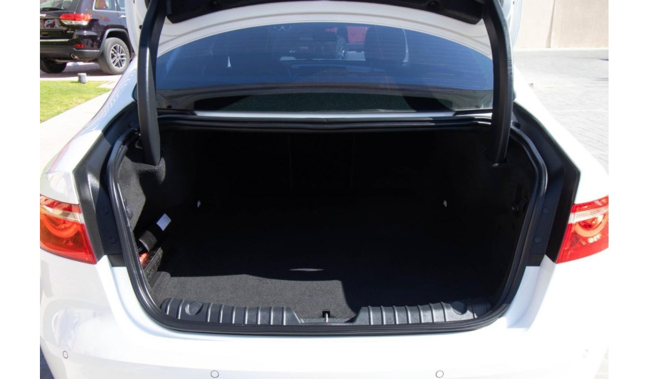 Jaguar XF X260