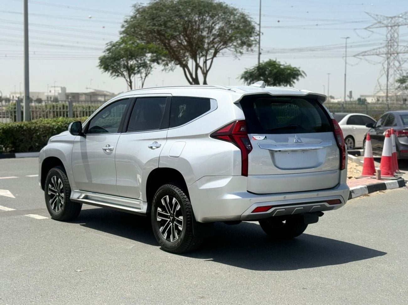 Mitsubishi Montero Sport 2024 | 2.4L DIESEL | AT | RHD | PUSH START ENGINE | ELECTRIC SEATS