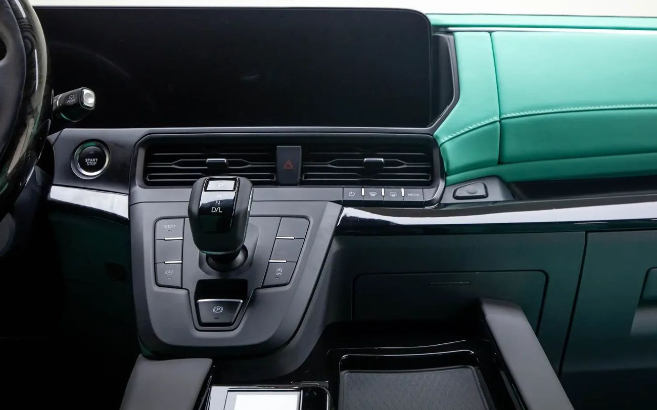 Ford Tourneo Black Mamba - With Warranty and Service Contract