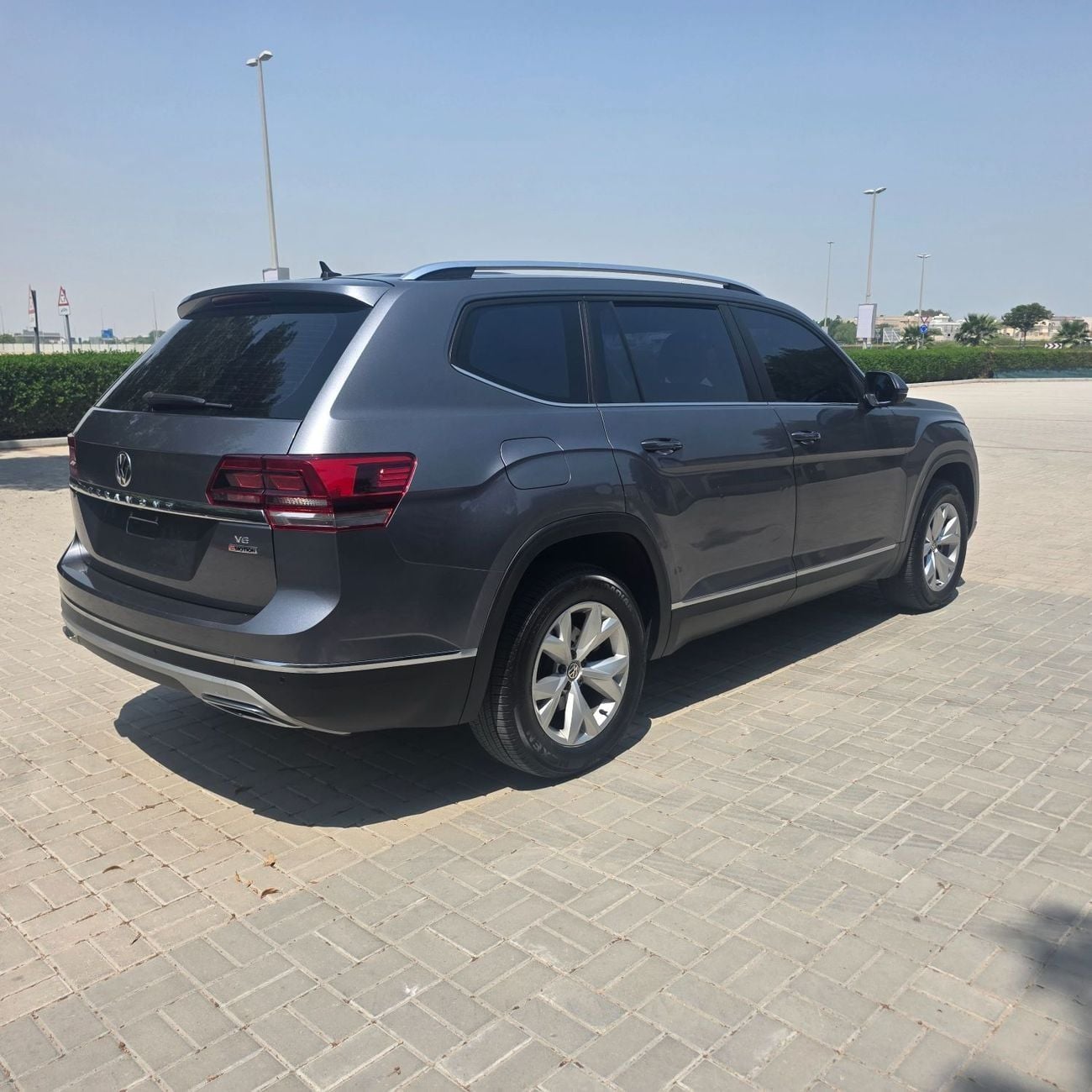 Volkswagen Teramont R LINE