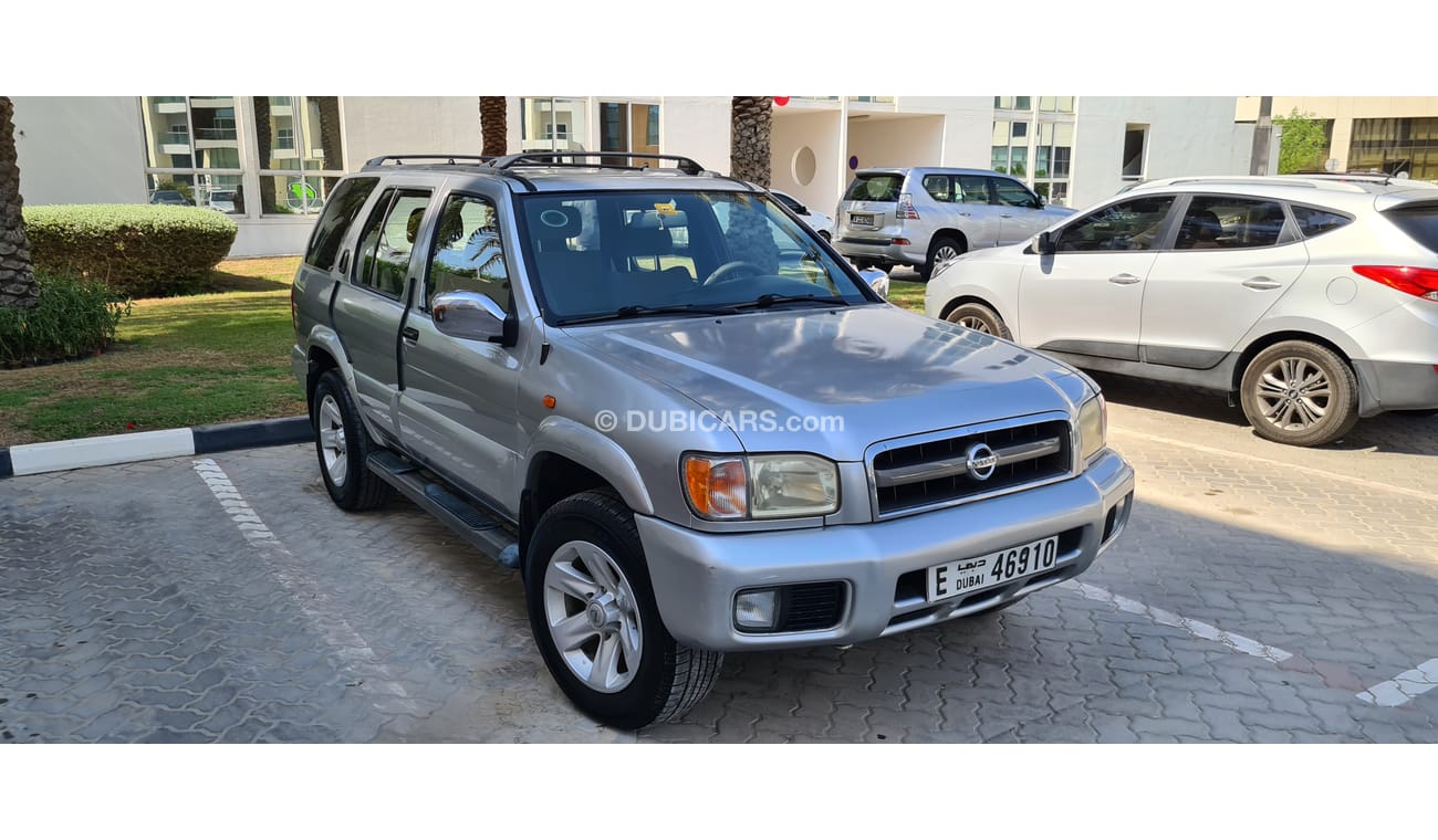 Nissan Pathfinder SE 3.5L