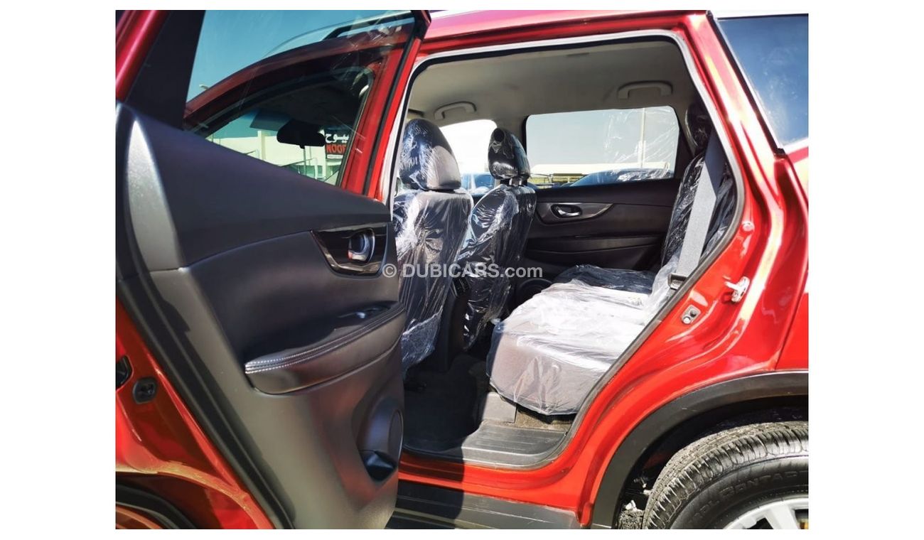 Nissan XTrail SV - AWD