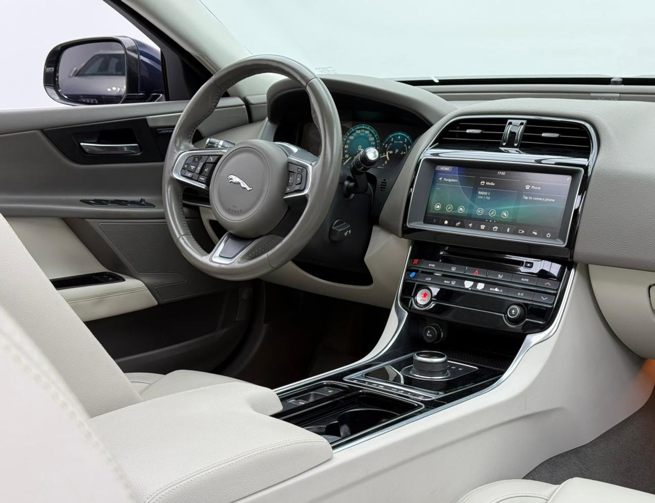 جاكوار XE 2018 Jaguar XE Prestige, 2026 Jaguar Warranty, 2028 Jaguar Service Pack, Excellent Condition, GCC