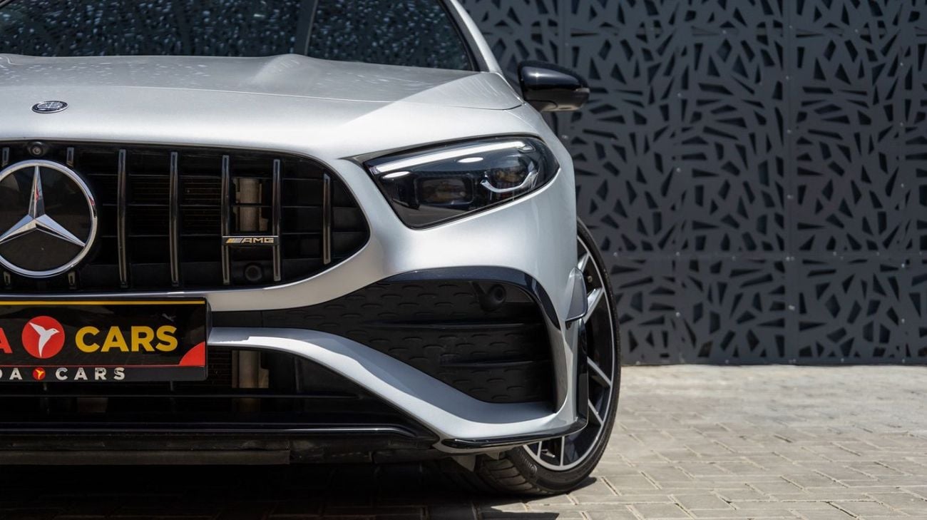 Mercedes Benz A35 AMG 4MATIC 2024 Mercedes-Benz A-Class 35 AMG GCC | Agency Warranty