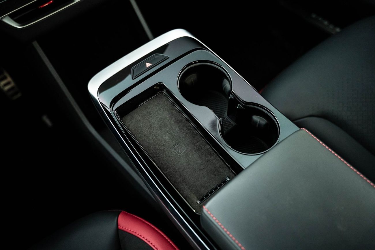 Jetour Dashing Flagship 2024 1.6L Turbo 4 Cylinders Full Service History GCC