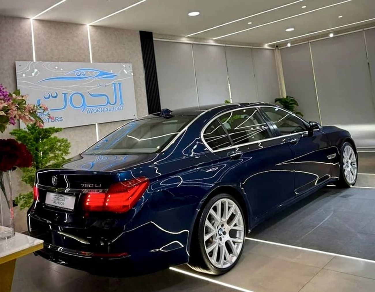 بي أم دبليو 730Li ELITE 730Li V6 || AWESOME COLOR || GCC II POWERFUL ENGINE II TOP RANGE || REAR SCREENS