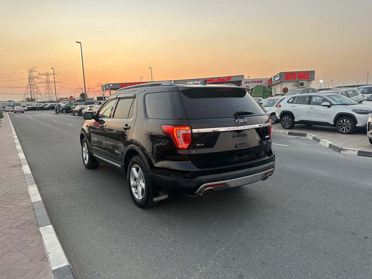 Ford Explorer XLT V4 2.3L