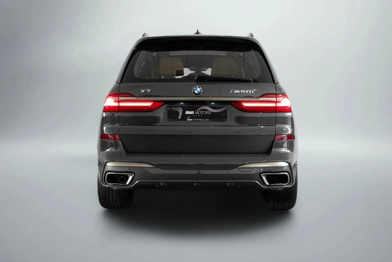 بي أم دبليو X7 M50i