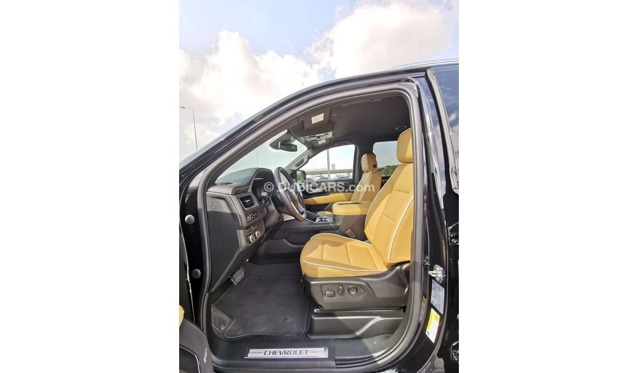 Chevrolet Suburban Chevrolet LT Suburban - 2023- Black