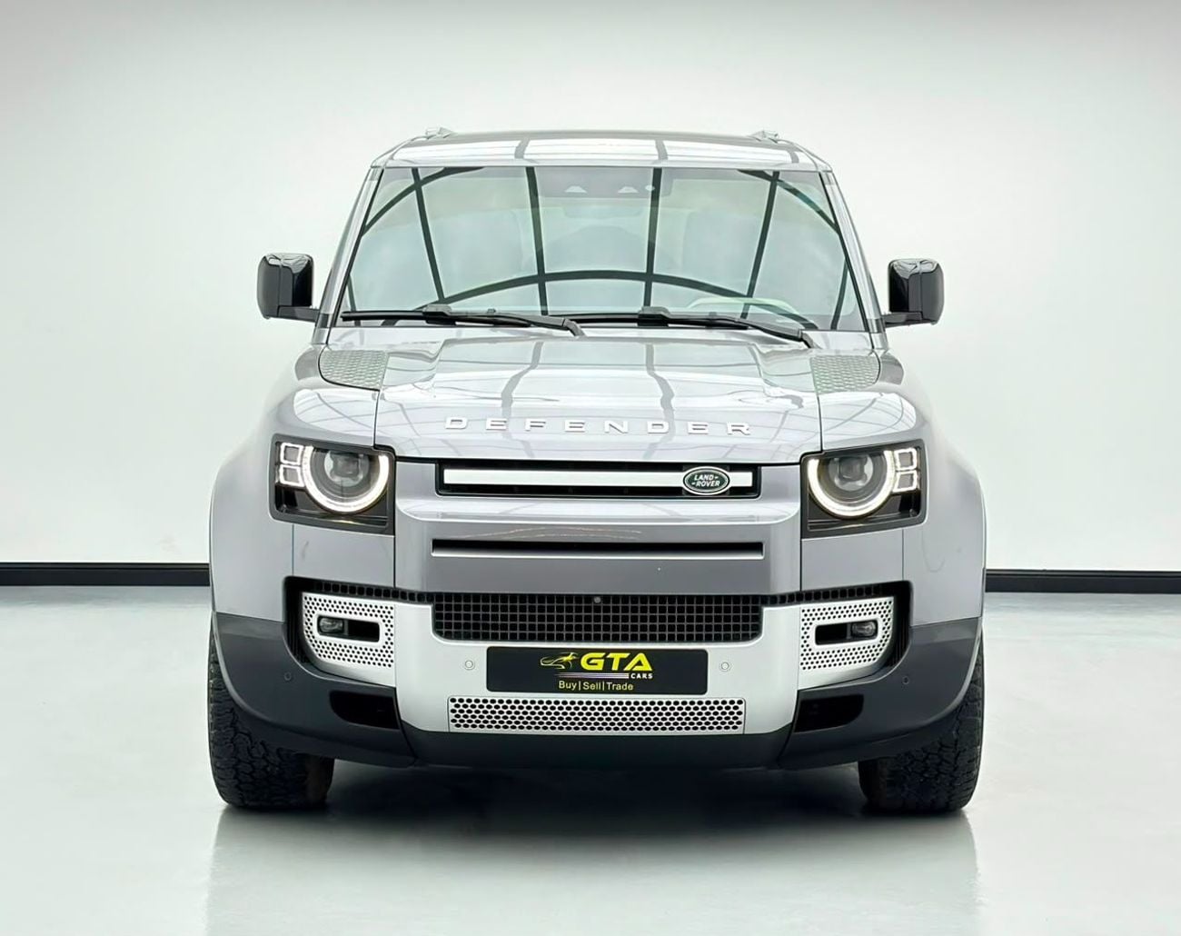 لاند روفر ديفندر 110 2024 Land Rover Defender 110 SE P300, Sept/2029 Warranty, Nov/2029 Service Package, Full Service His