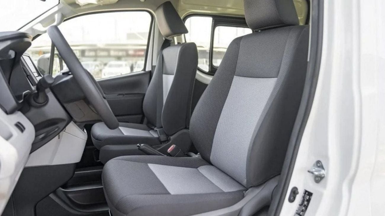 تويوتا هاياس HIACE 3.5L MT PETROL HIROOF