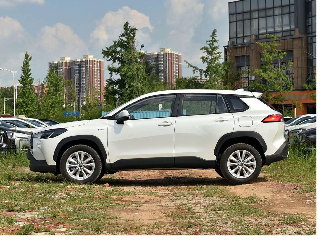 Toyota Corolla Cross XLE HEV 2.0L HYBRID ELITE 2025