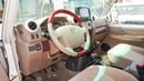Toyota Land Cruiser Pick Up LX 4.0L V6 Double Cabin M/T