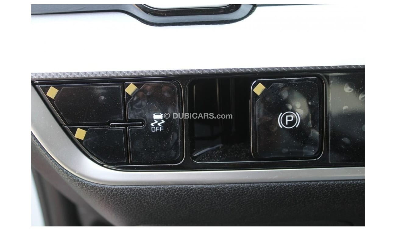كيا سبورتيج ((High Line)) Turbo 1.6L petrol fwd 2022  white color, heated seats ,Electric tailgate