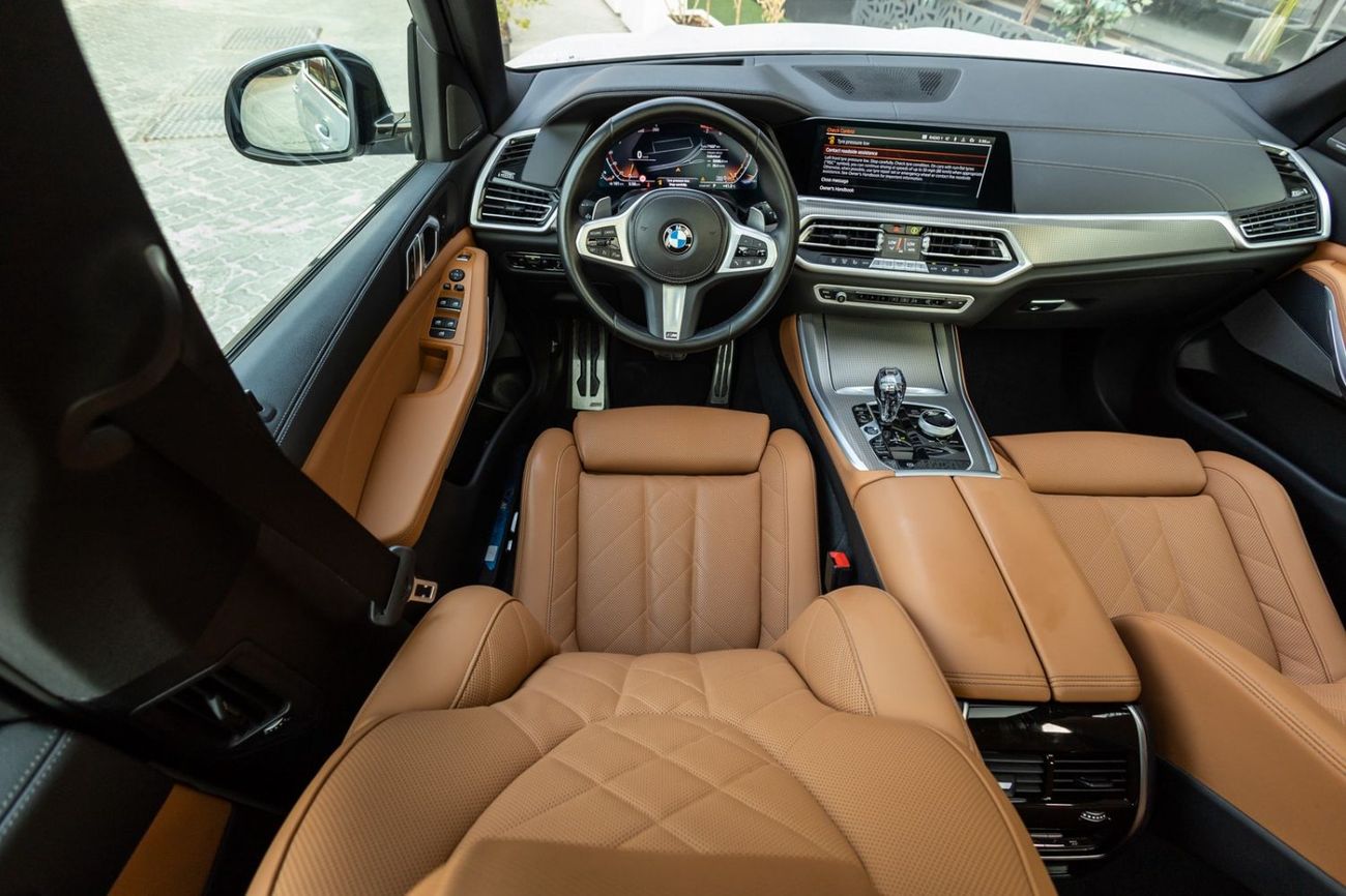 BMW X5 40i M Sport 3.0L BMW X5 xDrive40i M-Sport 2023 GCC | Agency Warranty | Service Contract