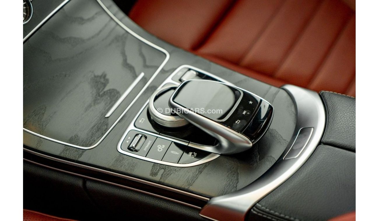 مرسيدس بنز سي 43 ايه ام جي 2018 Mercedes-Benz C43 Saloon 4MATIC / High Spec / Mercedes Benz Warranty & Full Mercedes Service Hi