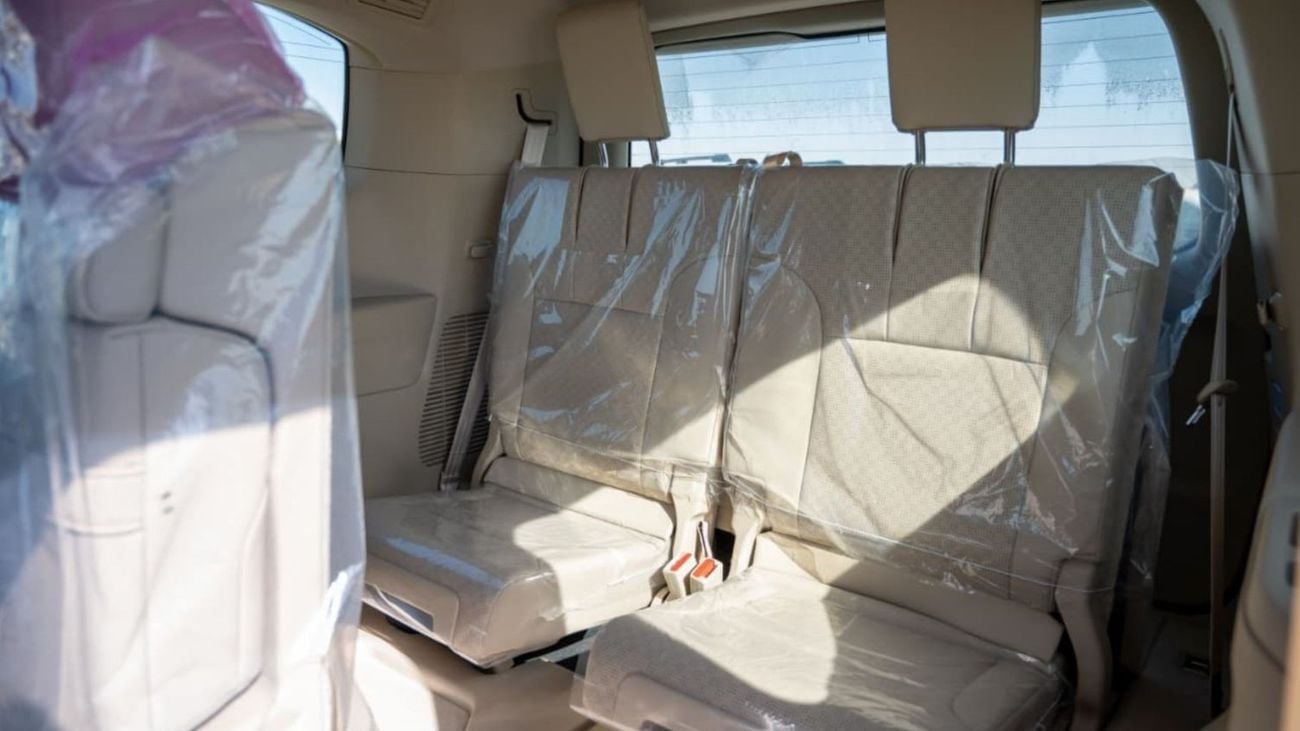 Toyota Land Cruiser VX-V 4.0L | Petrol | V6 | Automatic | 7 Seater | 4 Door