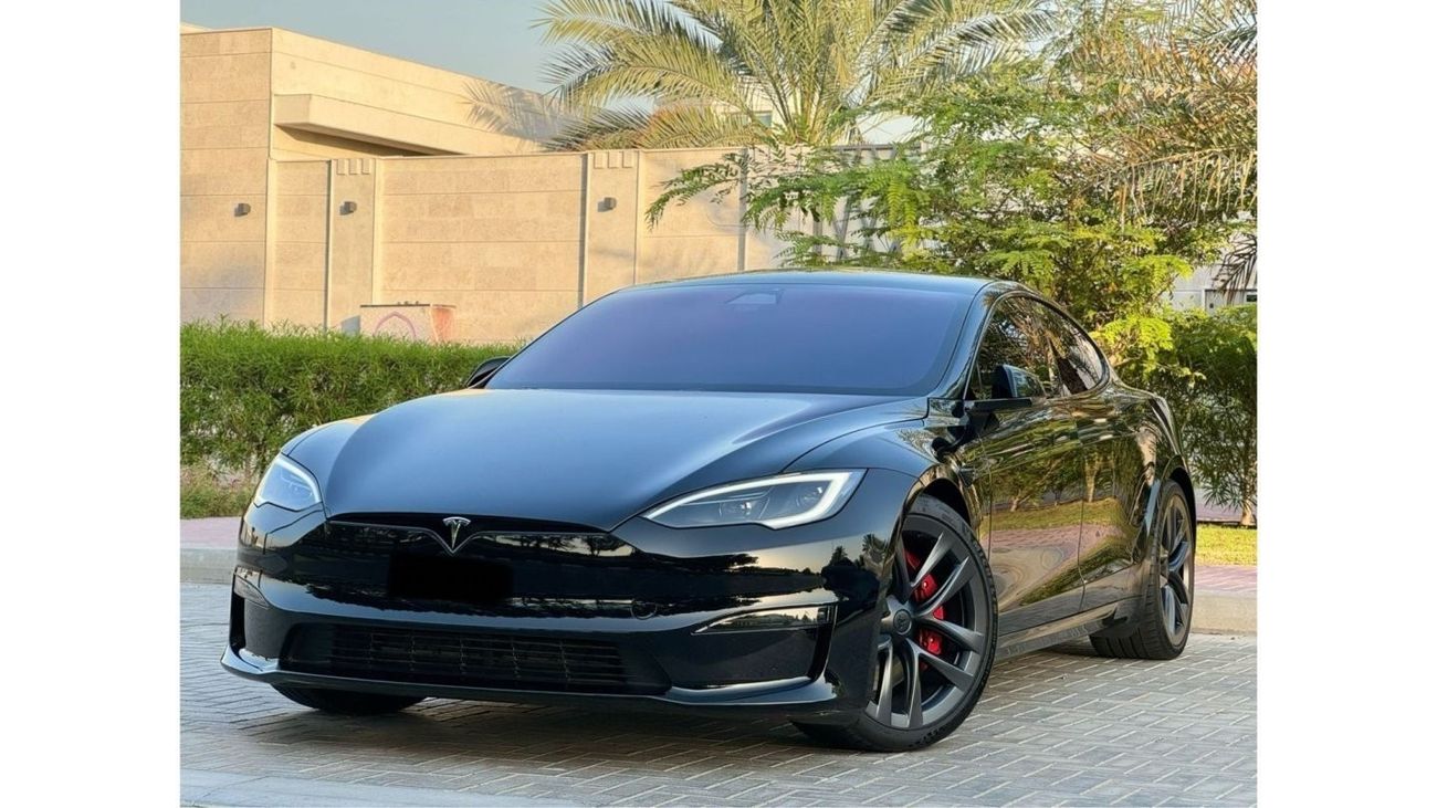 Tesla Model S TESLA MODEL S PLAID MODEL 2023 KILOMETERS 8000 GCC Specs NO ACCIDENT NO PAINT UNDER WARRANTY