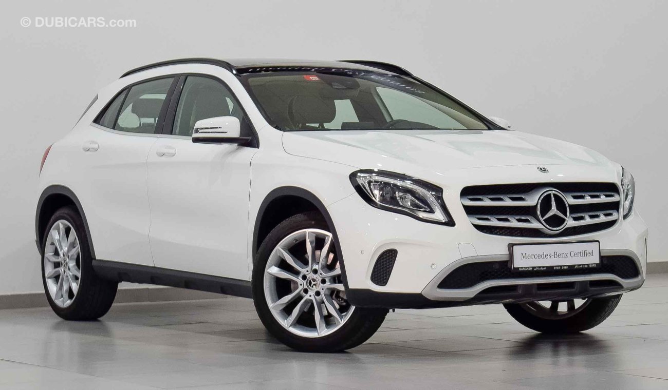 Mercedes-Benz GLA 220 4Matic with 4 years of service and 5 years of warranty