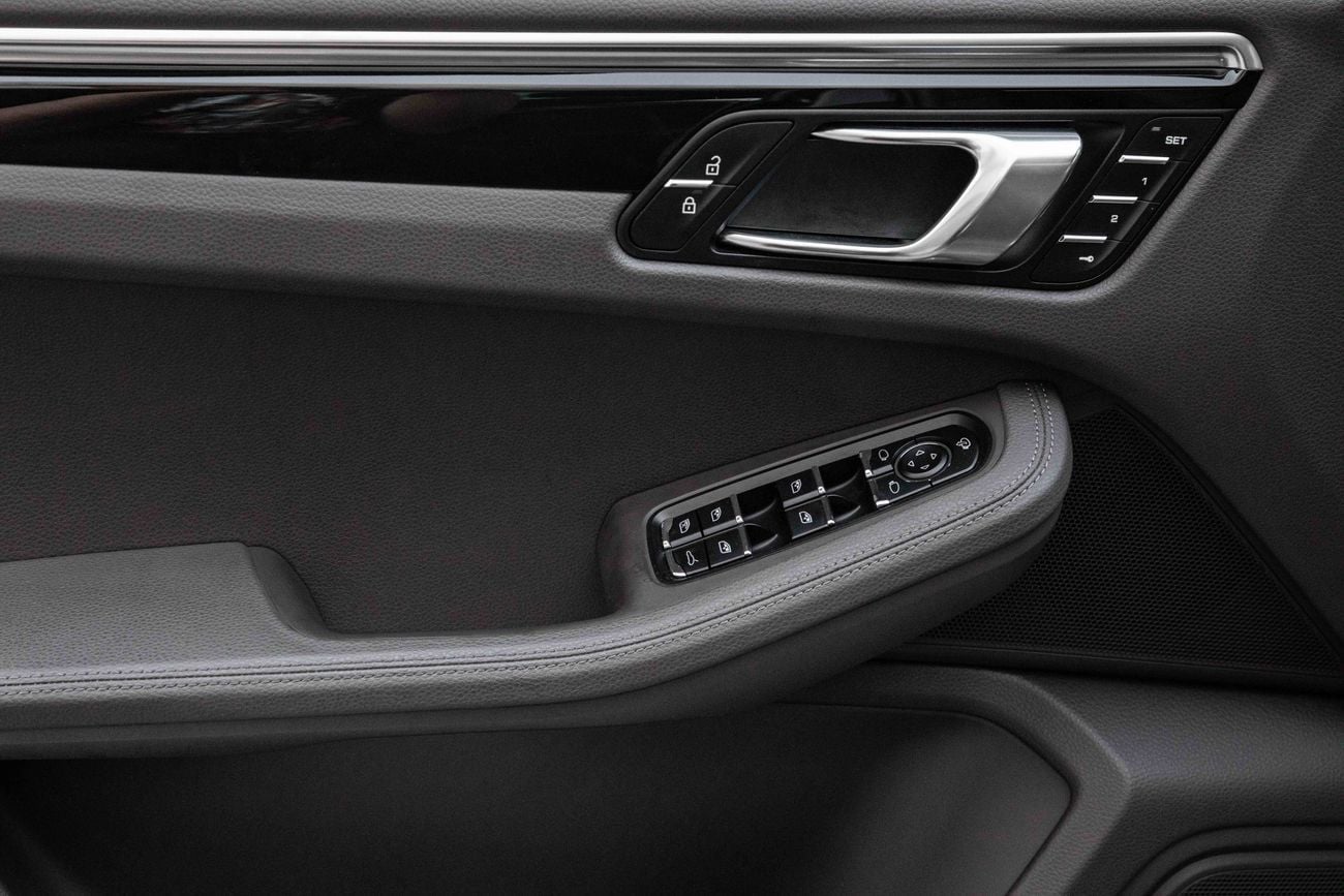 Porsche Macan S Macan S | 4,896 P.M | 0% Downpayment | Perfect Condition!