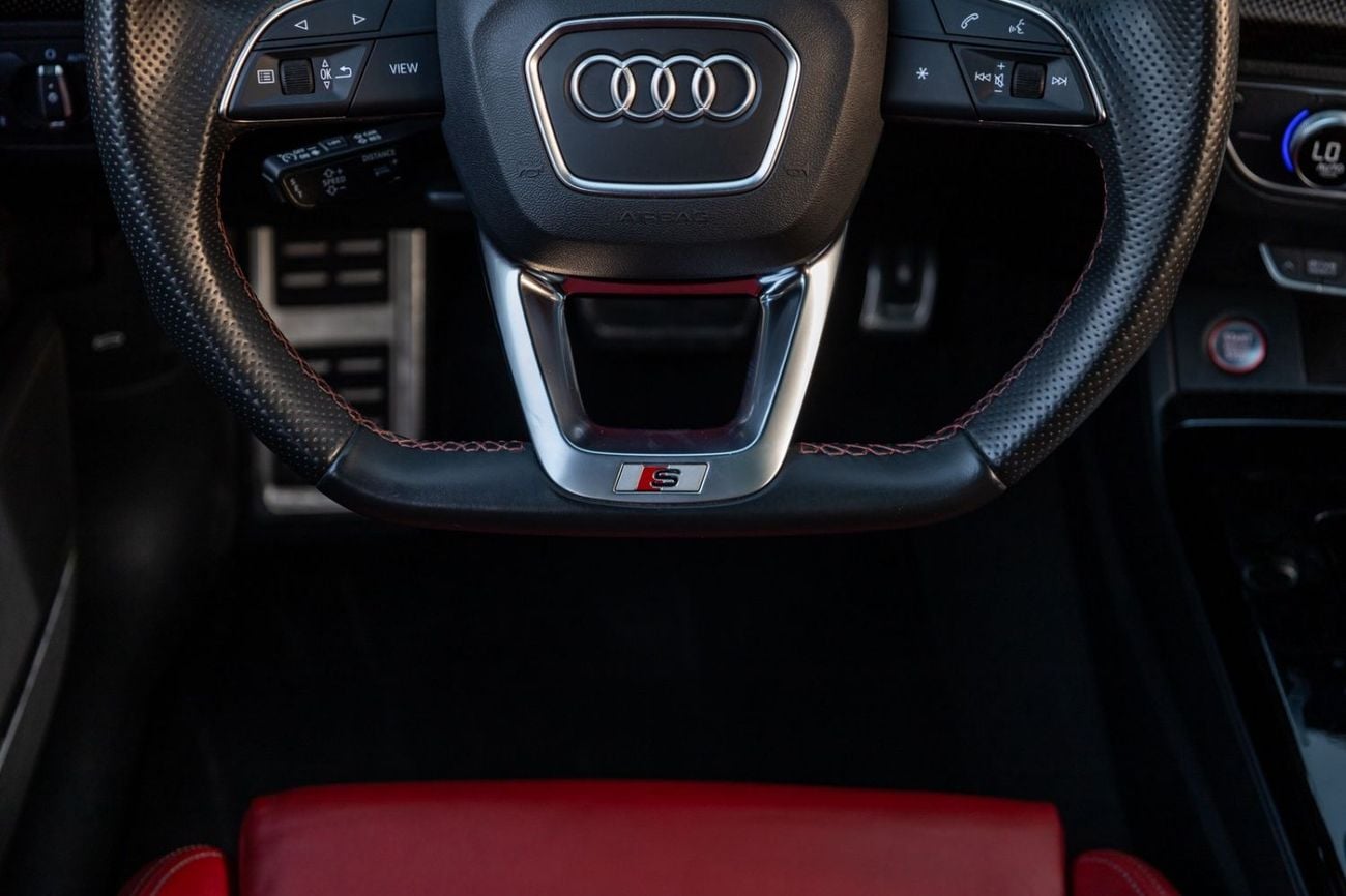 Audi SQ5 STD Audi SQ5 TFSI Quattro 2023 GCC | Warranty