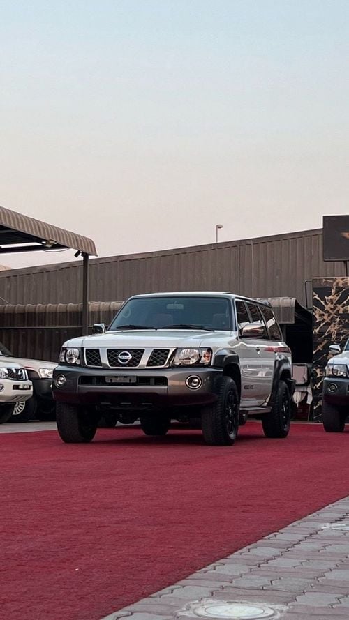 نيسان باترول سوبر سفاري