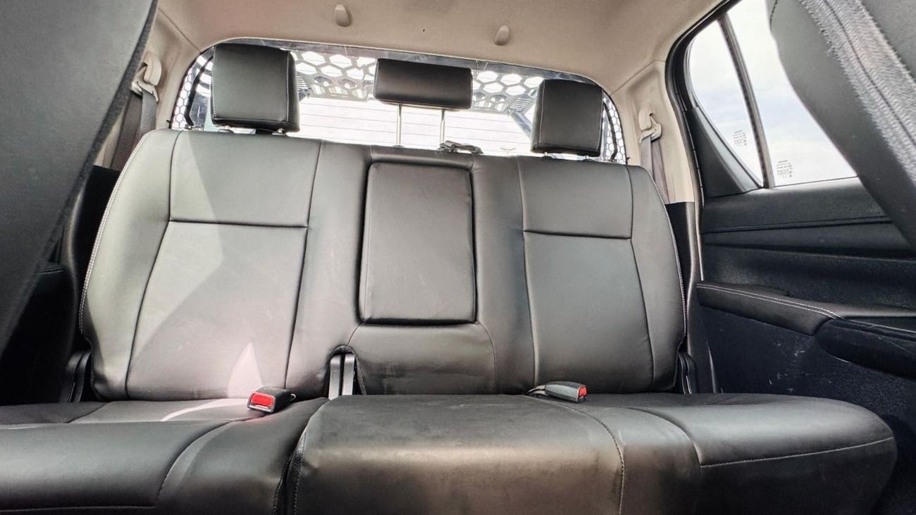 Toyota Hilux FULLY OFF-ROAD MODIFIED | 2.8L DIESEL ENGINE | MANUAL TRANSMISSION | RHD