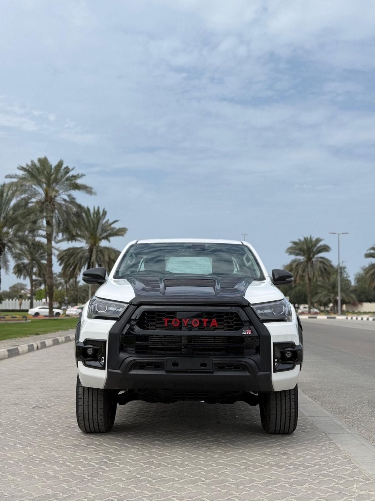 Toyota Hilux GR SPORT