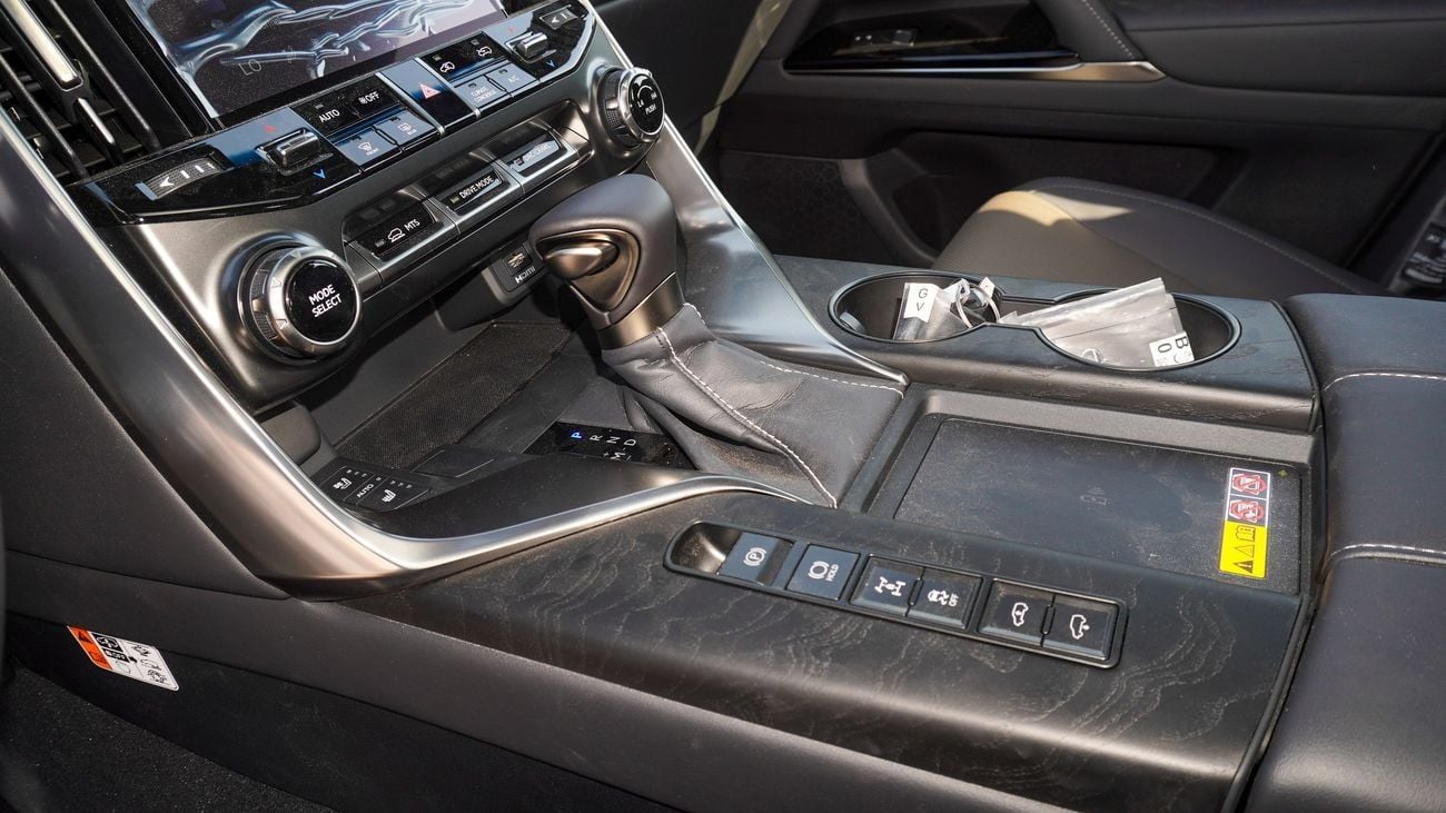 Lexus LX 600 3.5L V6