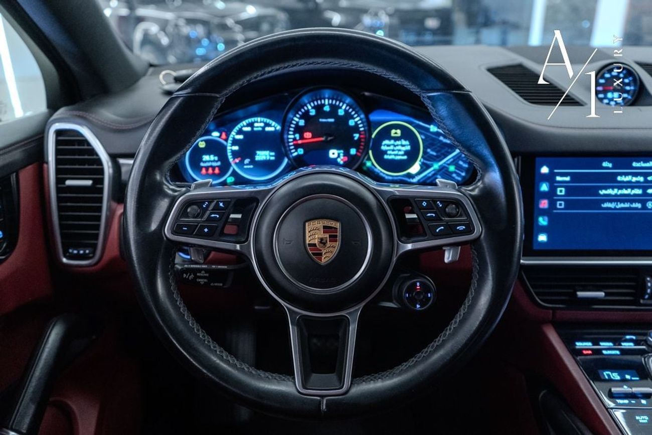 Porsche Cayenne Base Coupe 2022 Porsche Cayenne Coupe, Warranty, Full Porsche Service History, Sport Chrono Package,