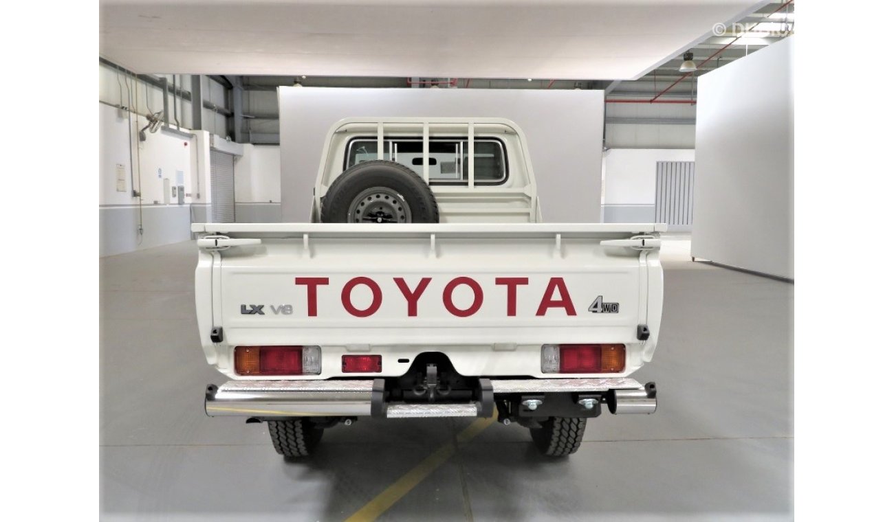 Toyota Land Cruiser Pick Up PICKUP,DIESEL,4.5L,V8,SINGLE CABIN,POWER WINDOW,MT,2022 ( Export Only)