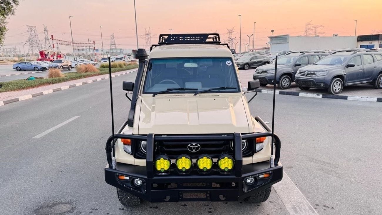 Toyota Land Cruiser GOOD CONDITION | MANUAL TRANSMISSION | 10-SEATER | 4.2L DIESEL ENGINE | 4WD