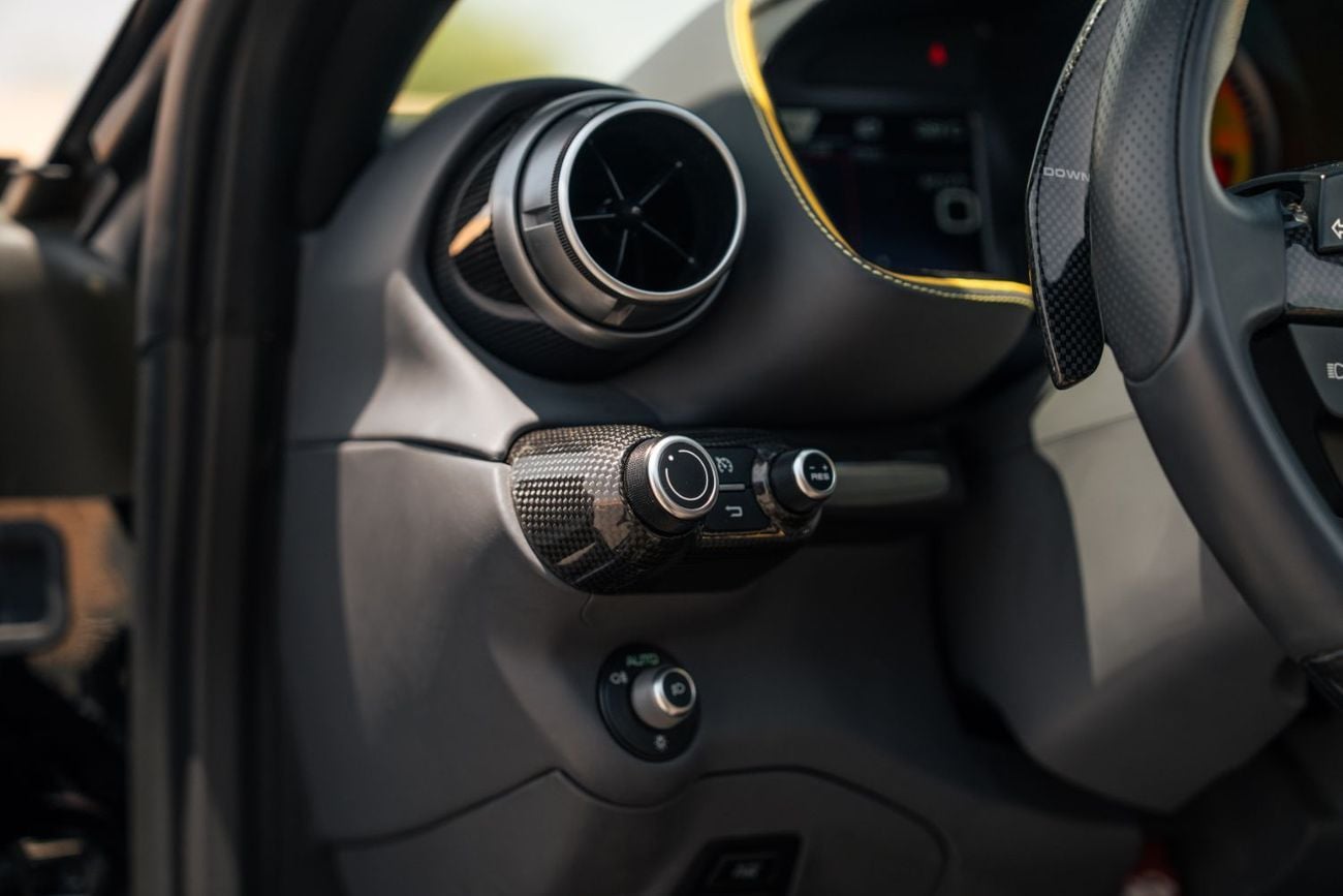 Ferrari 812  812 / 2021 / Warranty + Service from Al Tayer GCC | Contact Now