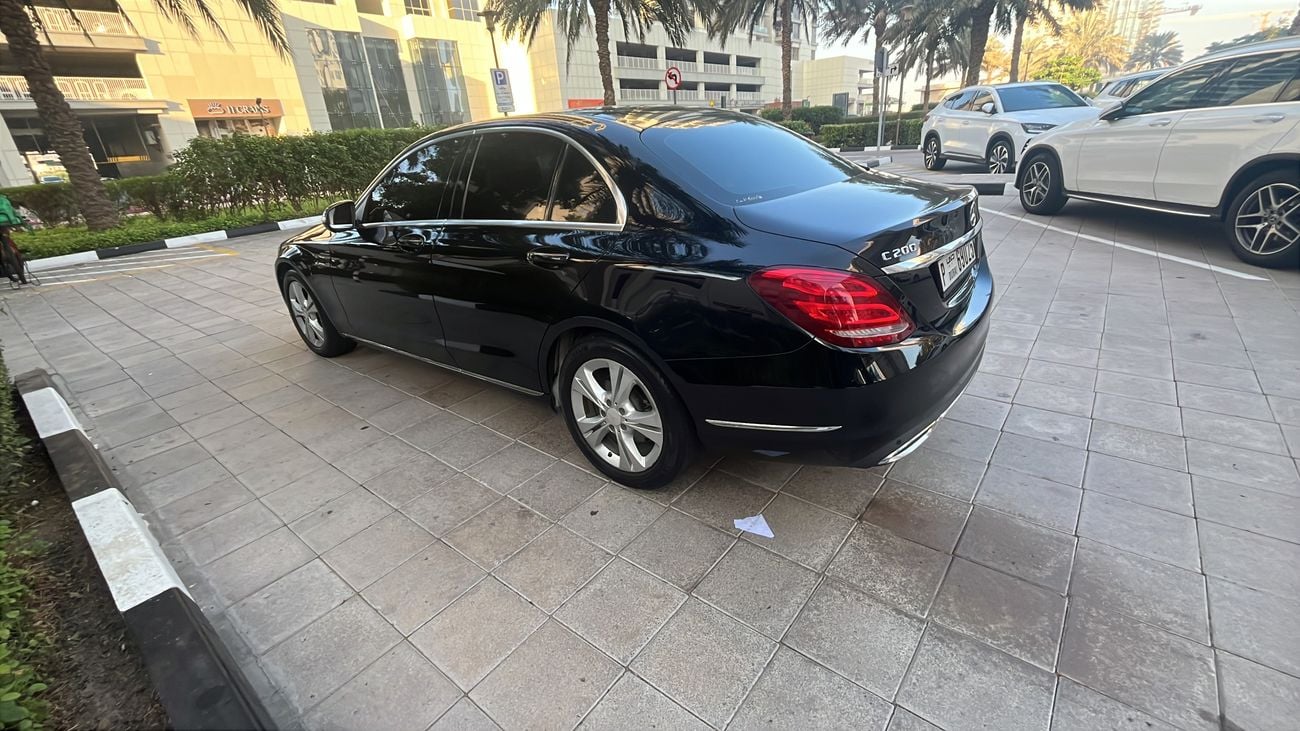 Mercedes-Benz C 200 Mid Trim