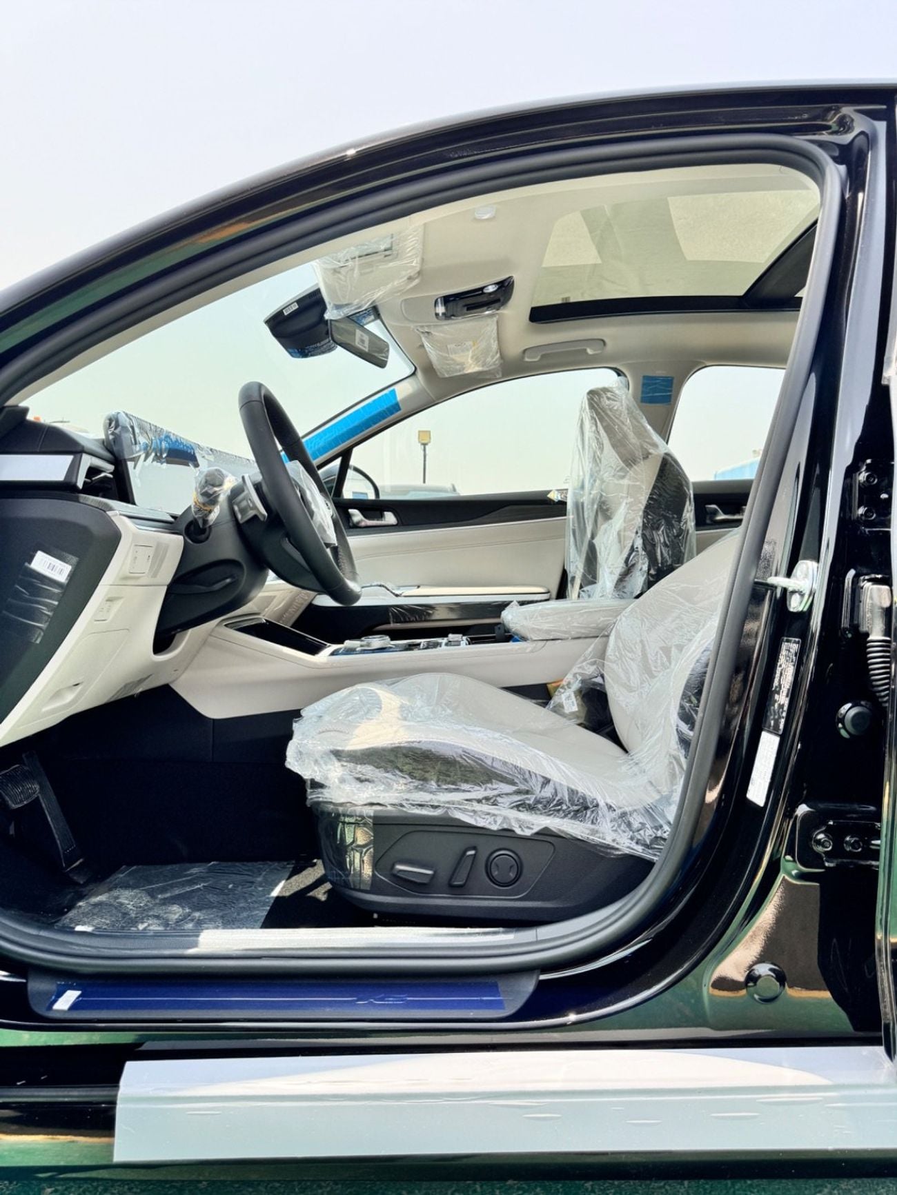 كيا K5 HYBRID 2.0L - 2027 MODEL - GCC SPECS - KOREAN