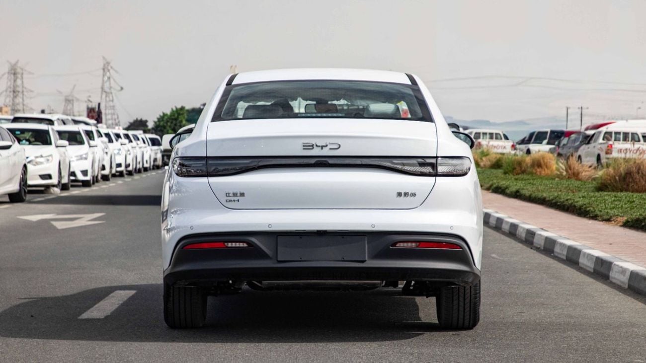 بي واي دي سيل 05 DM-i 128KM LUXURY EDITION | 2025 | For Local Registration +10%