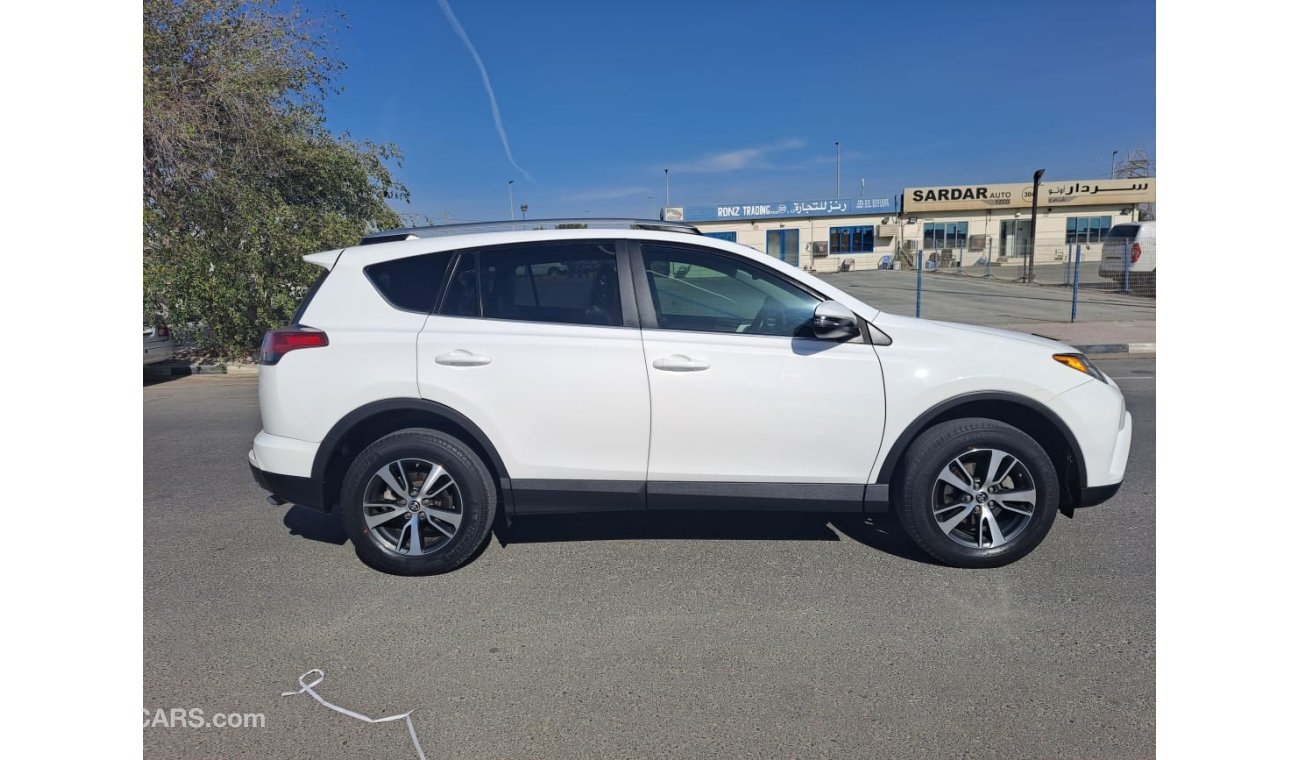 تويوتا راف ٤ TOYOTA RAV4 FULL OPTION